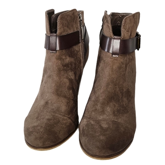 Limelight Jena faux suede tan ankle boots with zipper size 9 1/2 - Picture 7 of 10